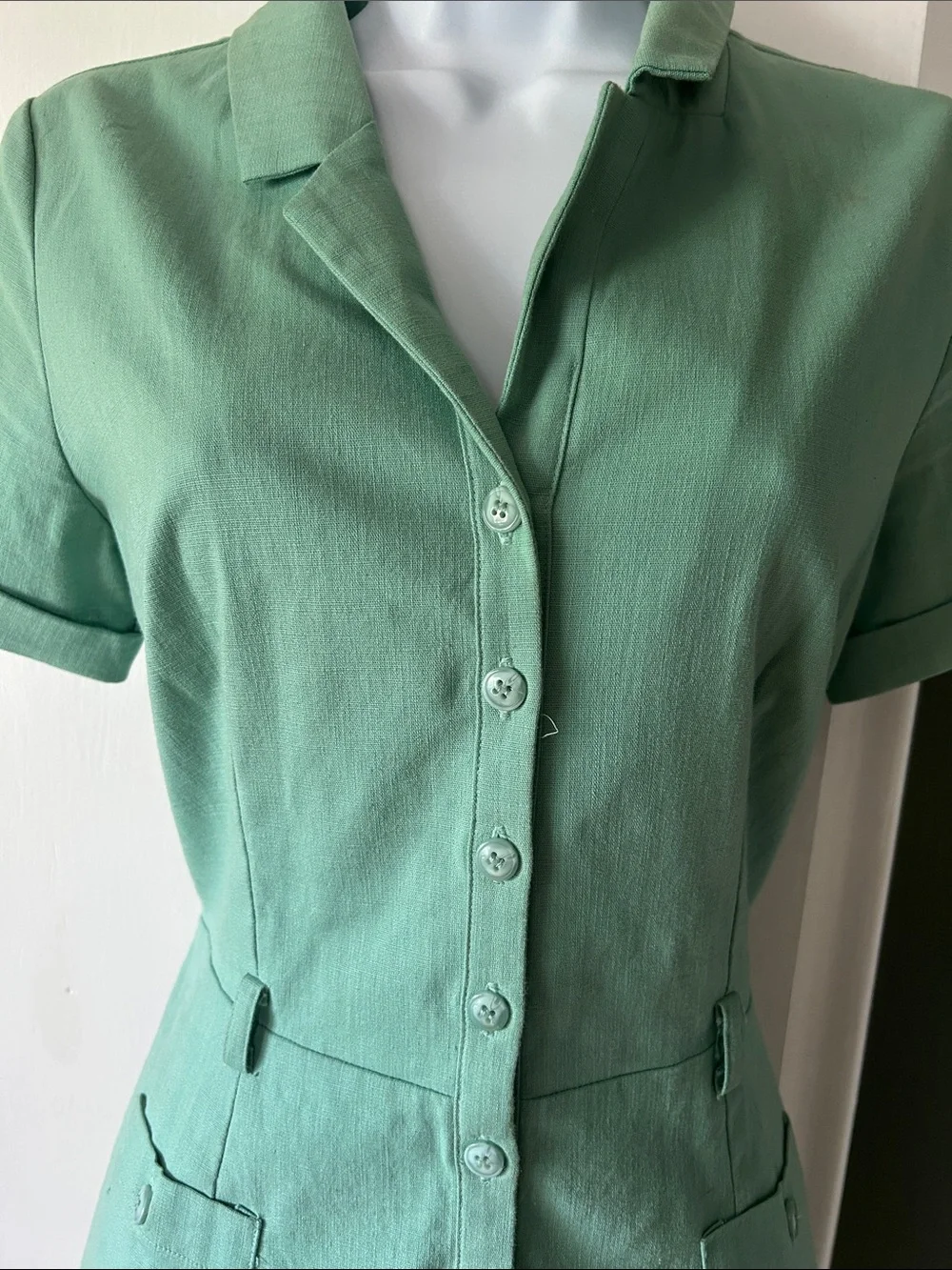 Collectif - Retro-Style Nurse Pencil Dress - Picture 11 of 11
